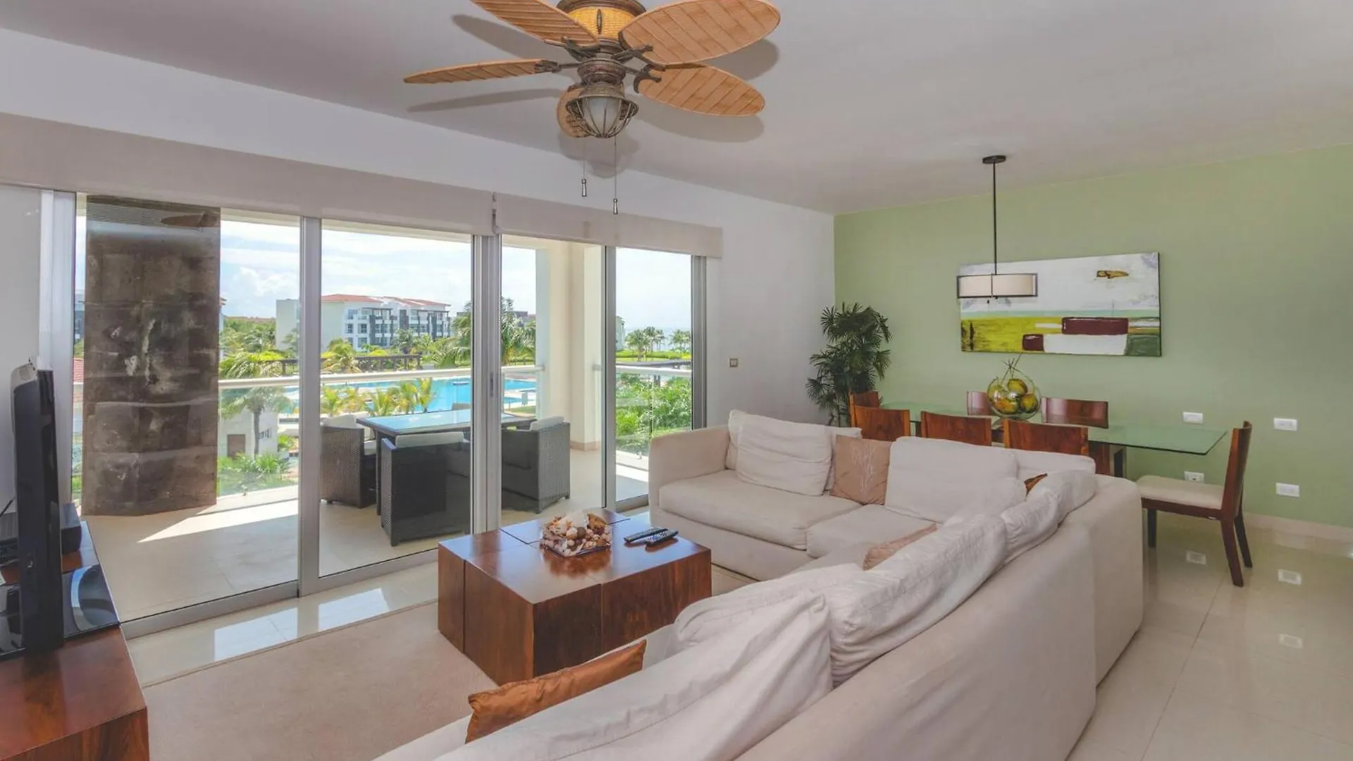 Luxury 3 Bedroom Condo - Beachfront Complex At Mareazul - Buena Vida Playa del Carmen Сasa de vacaciones