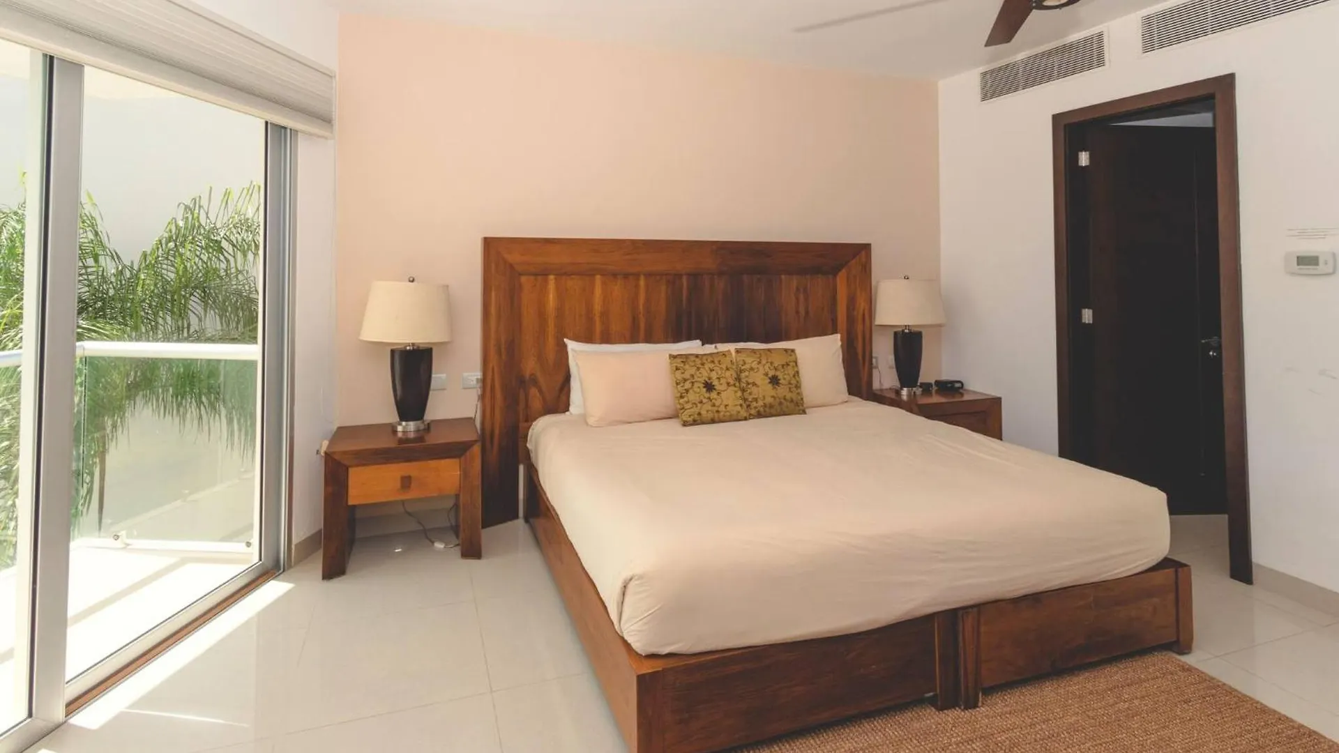Сasa de vacaciones Luxury 3 Bedroom Condo - Beachfront Complex At Mareazul - Buena Vida Playa del Carmen